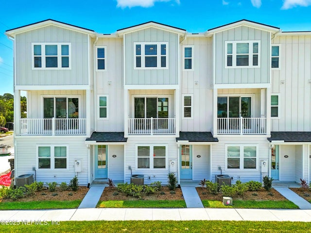 1010 2nd Avenue N, Jacksonville Beach