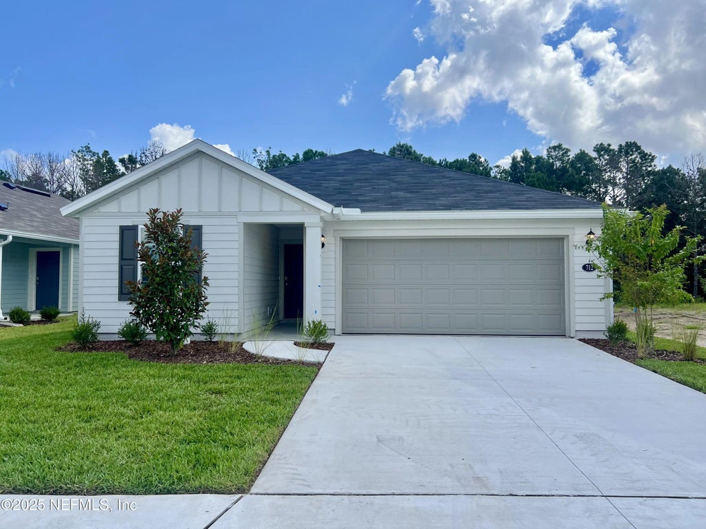 712 Panther Lake Parkway, Jacksonville