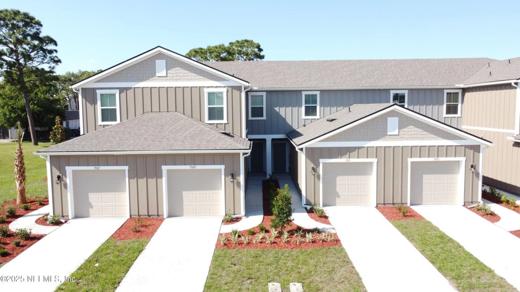 9589 Mira Loma Drive, Jacksonville
