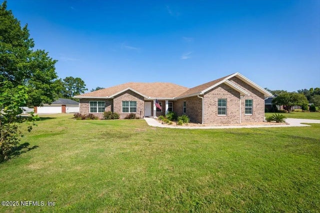 45196 American Dream Drive, Callahan