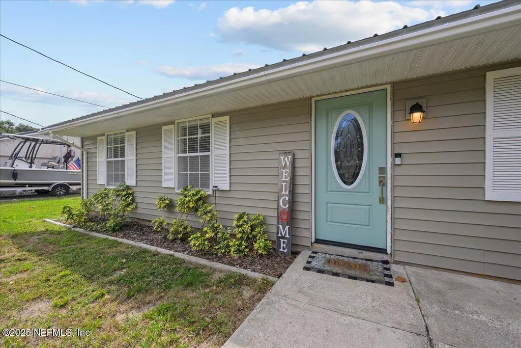 105 Jackson Circle, Palatka