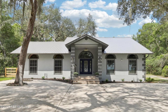 1886 State Road 20 Road S, Hawthorne