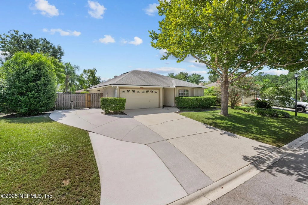 12376 Blue Stream Drive, Jacksonville