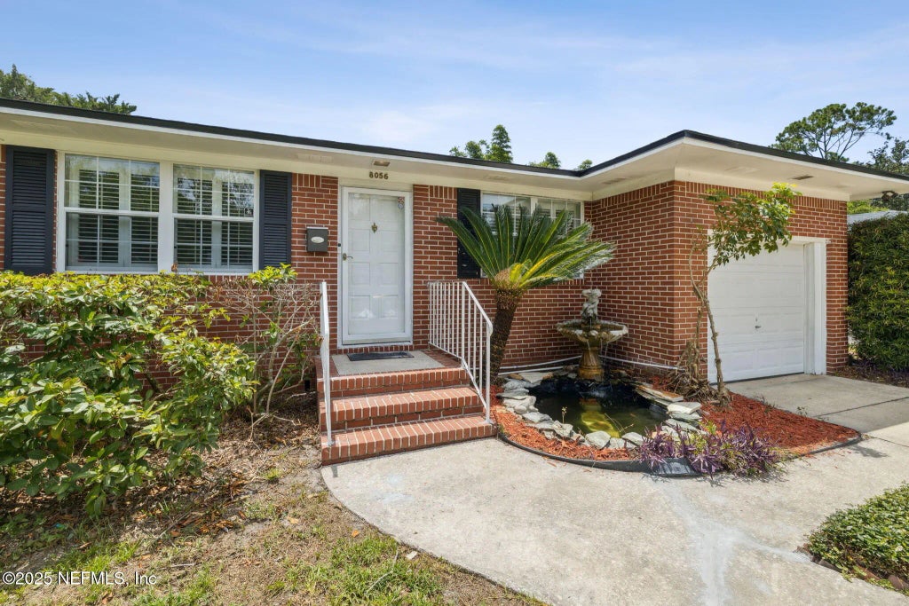 8056 Catawba Drive, Jacksonville