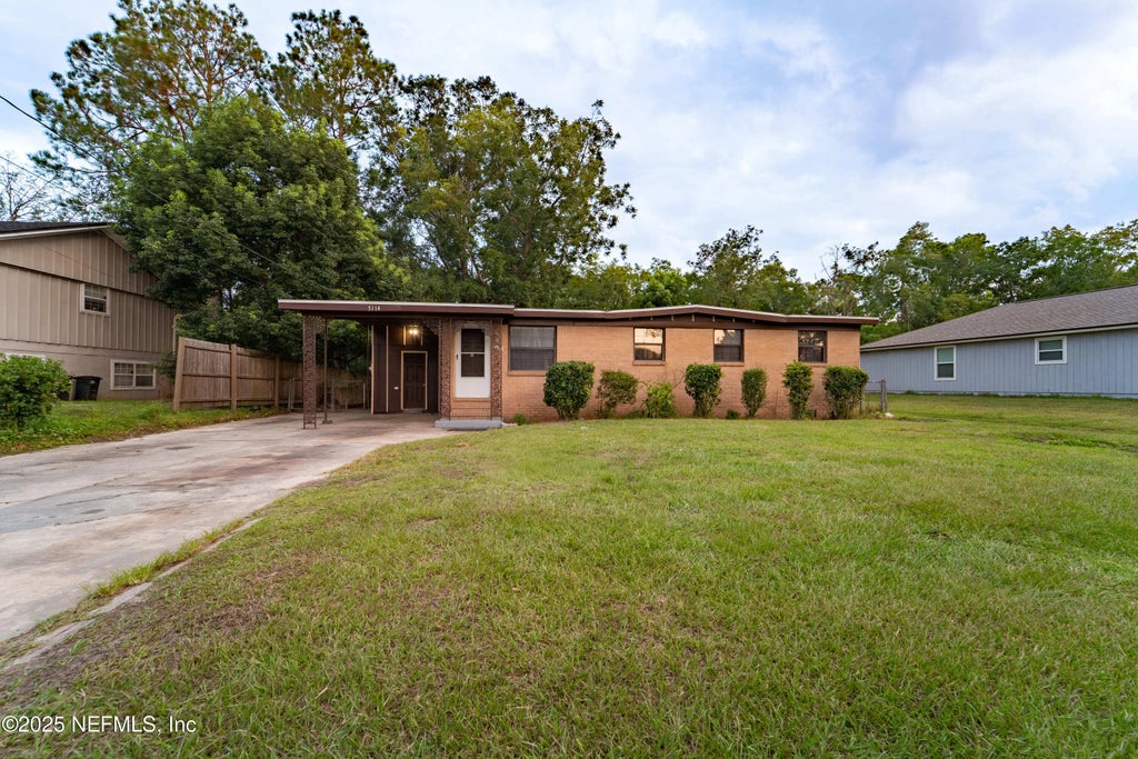 5114 Roanoke Boulevard, Jacksonville