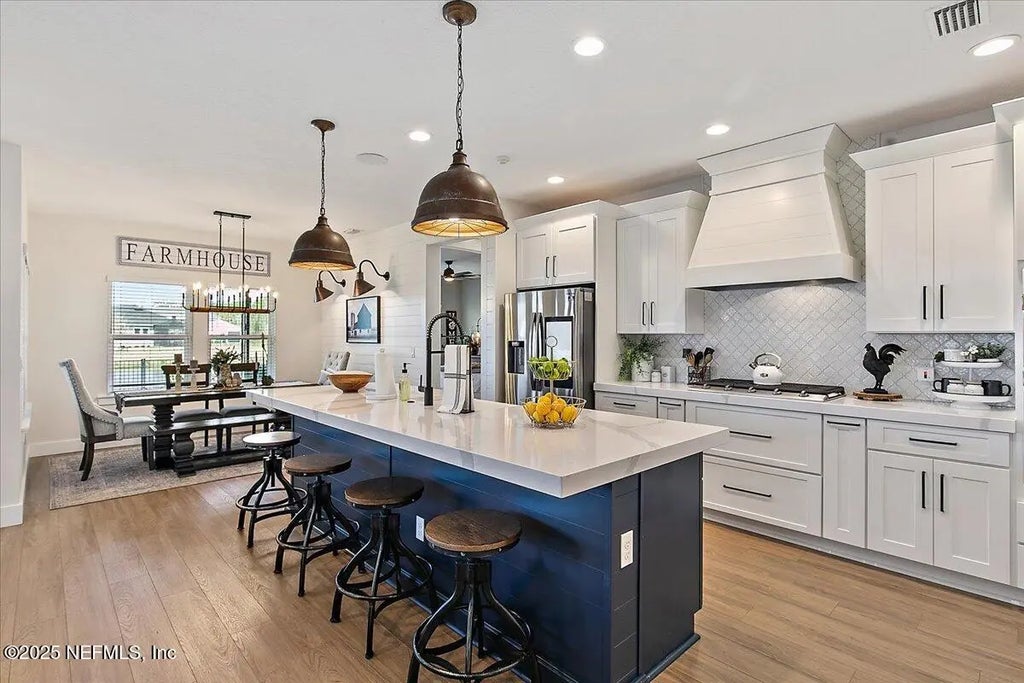 804 Silver Pine Drive, St. Johns