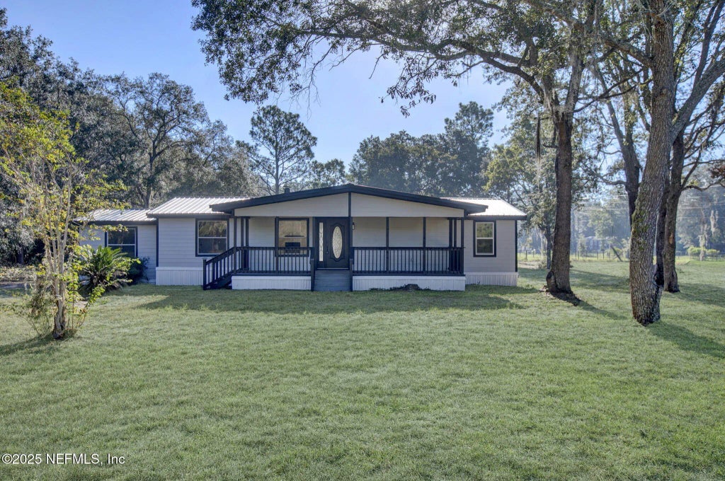 392 Foxtail Avenue, Middleburg