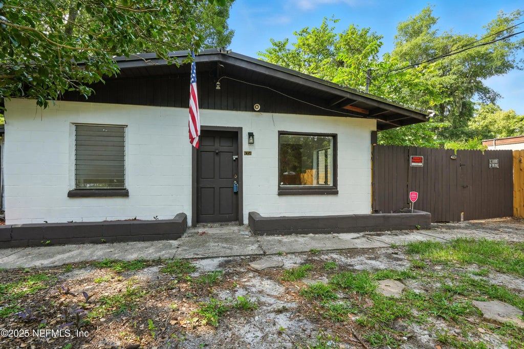 8356 Susie Street, Jacksonville
