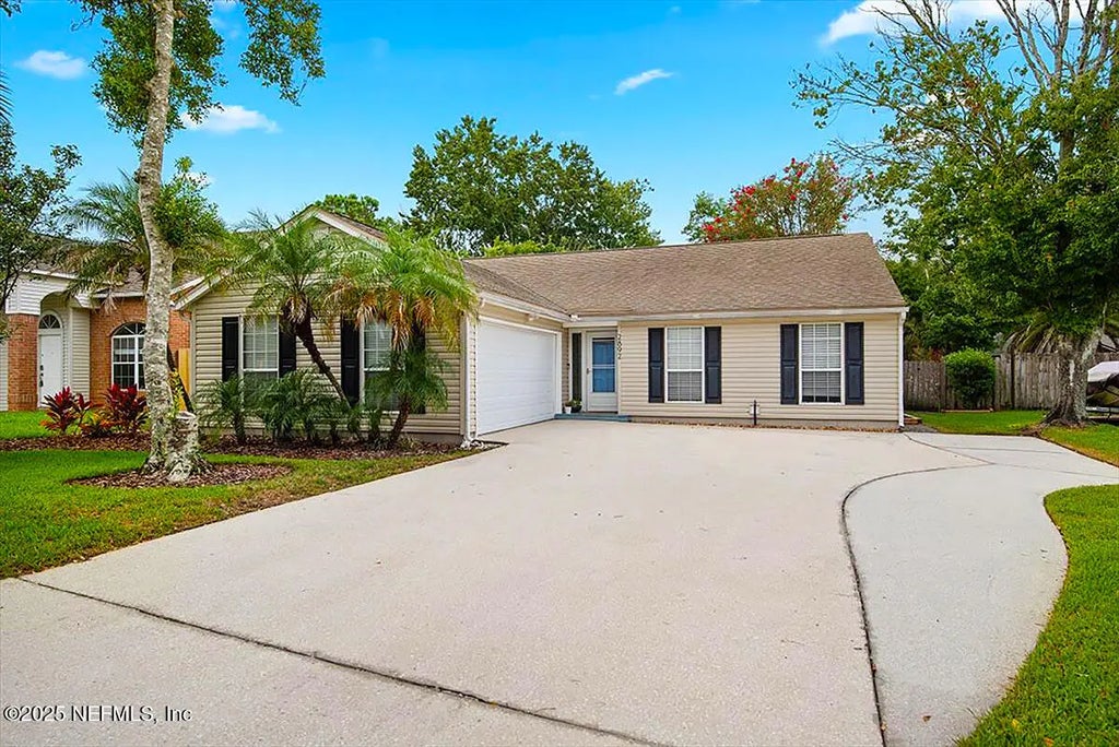 2892 Rockford Falls Drive N, Jacksonville
