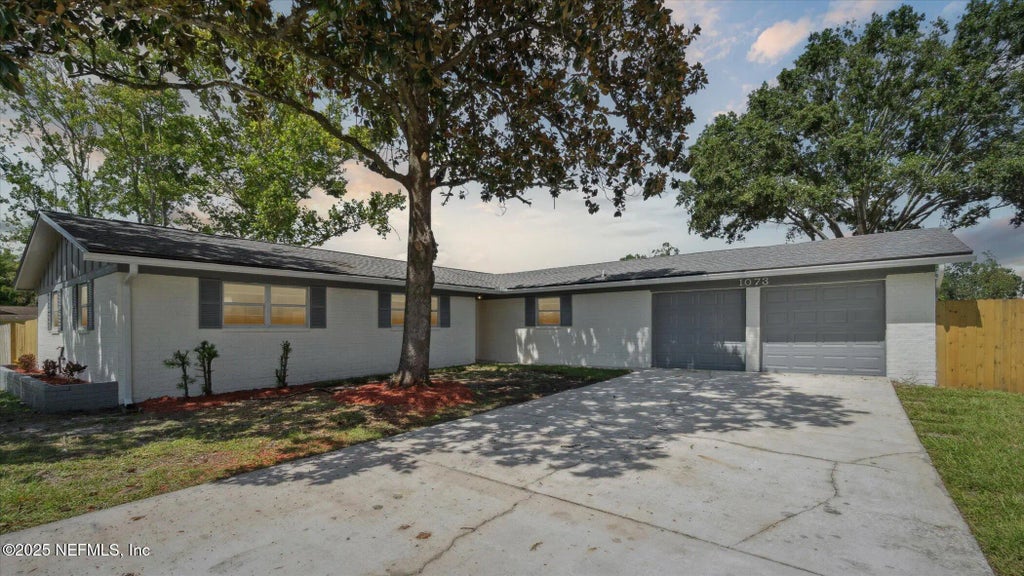 1073 Grove Park Lane, Orange Park