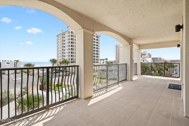 115 9th Avenue S 402, Jacksonville Beach