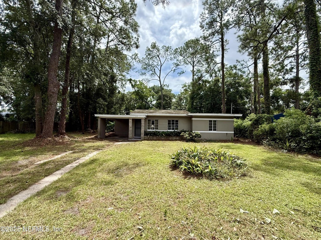 5128 Janice Circle S, Jacksonville