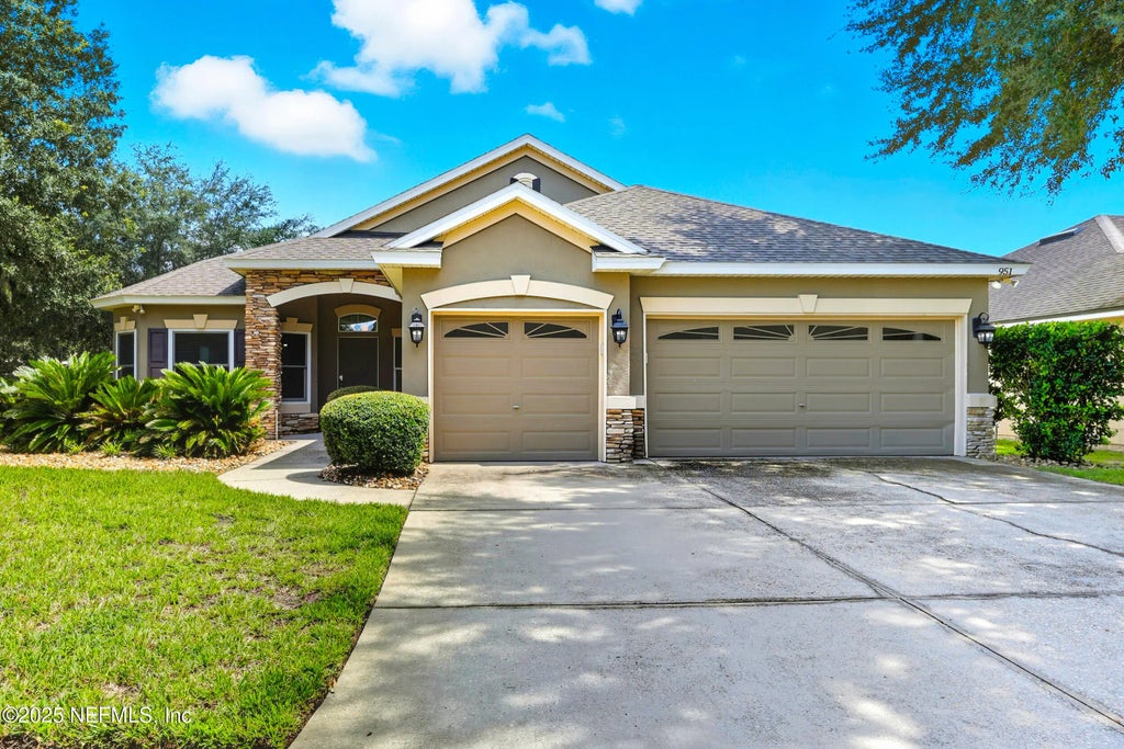951 Misty Maple Court, Orange Park