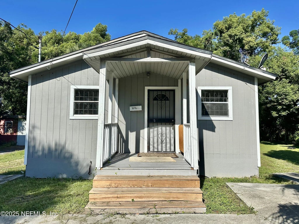 2830 Saturn Avenue, Jacksonville