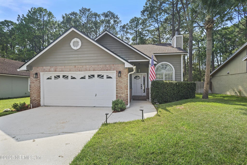 2050 St Martins Drive W, Jacksonville