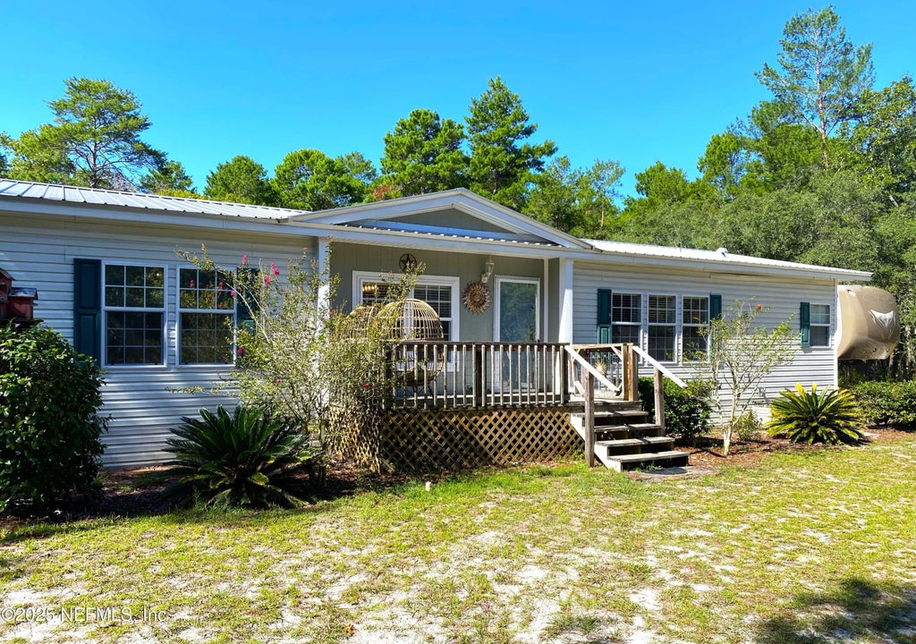 125 Coconut Street, Pomona Park