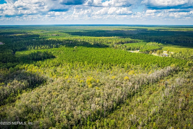 Leon Dopson Road, Sanderson