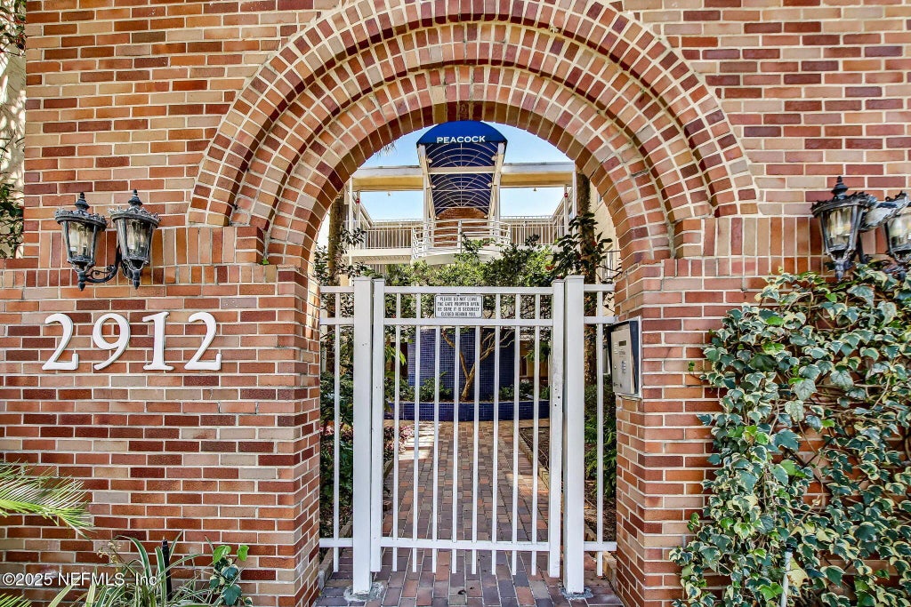 2912 St Johns Avenue 21, Jacksonville