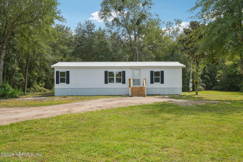 165 Mandrake Street, Middleburg