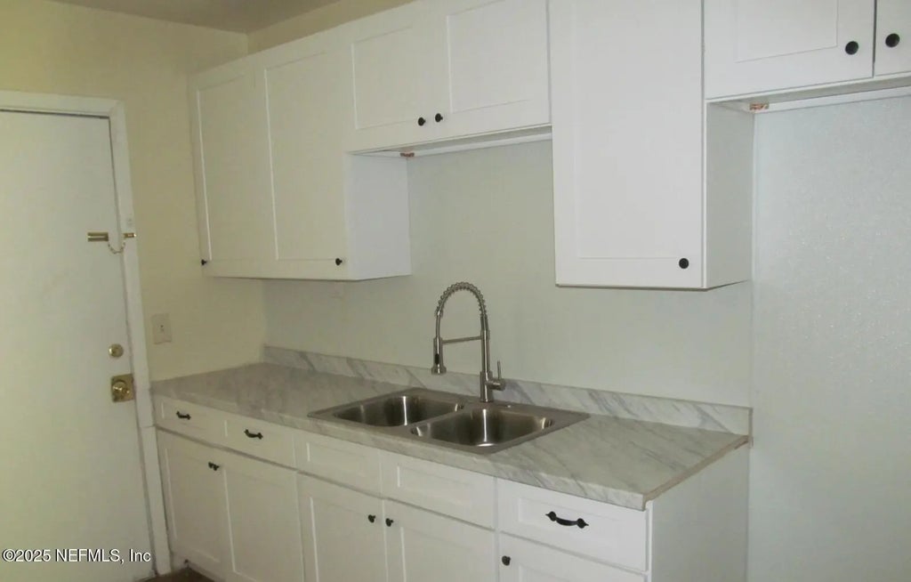 5502 Plymouth Street, Jacksonville