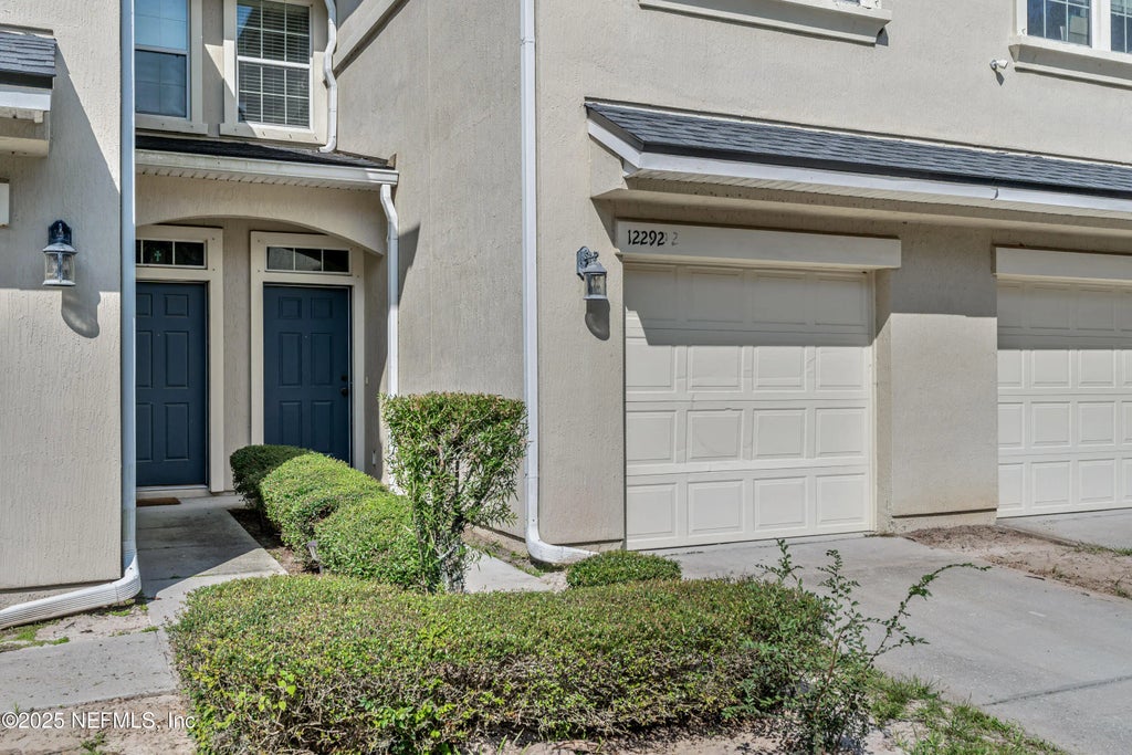 12292 Water Tupelo Road, Jacksonville