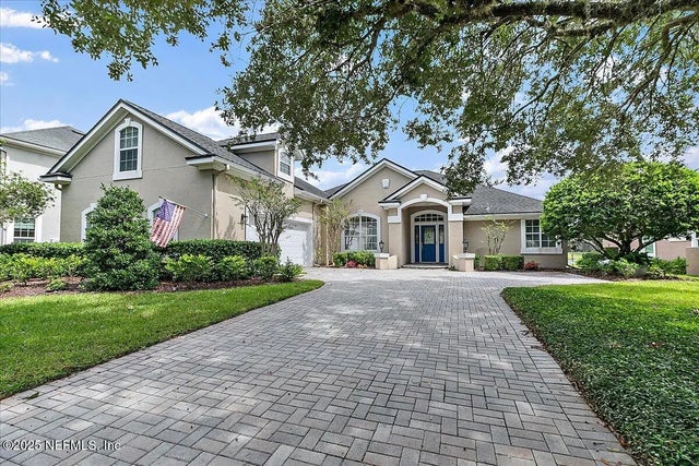 3817 Michaels Landing Circle E, Jacksonville