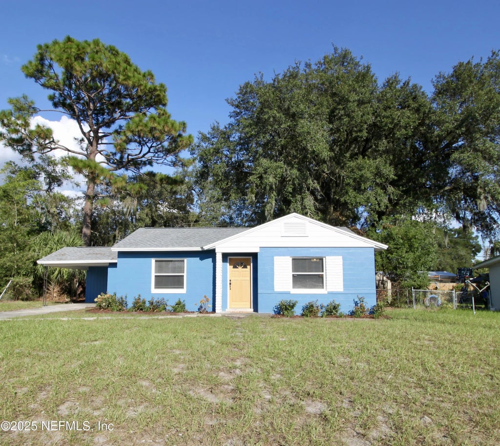 113 W Oak Hill Drive, Palatka