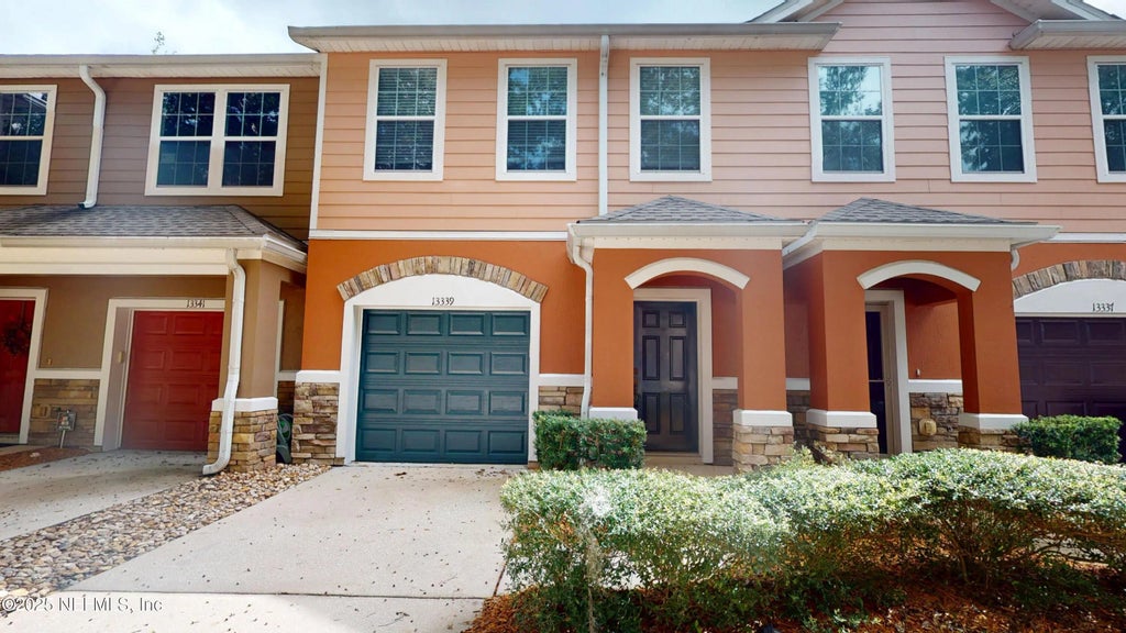 13339 Solar Drive, Jacksonville