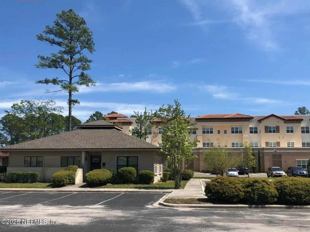 1543 Kingsley Avenue 19, Orange Park