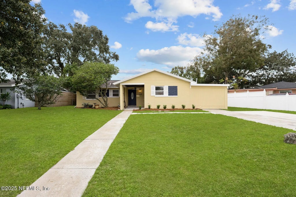 916 15th Avenue, Jacksonville Beach