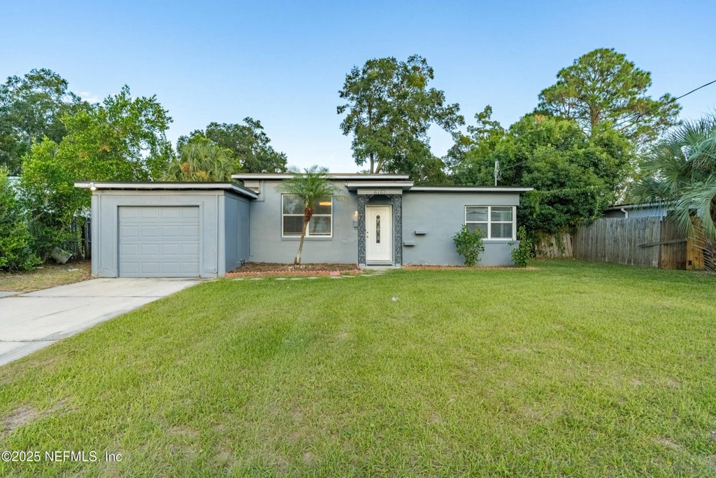 6167 Fordham Circle E, Jacksonville