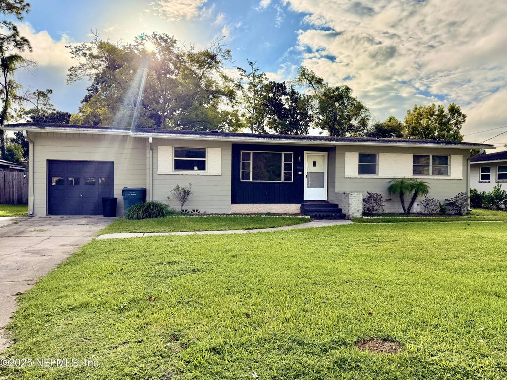 845 Acapulco Road, Jacksonville