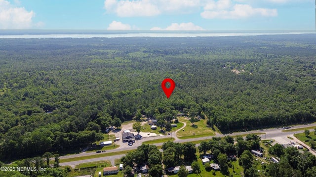 6043 Us Highway 17, Green Cove Springs
