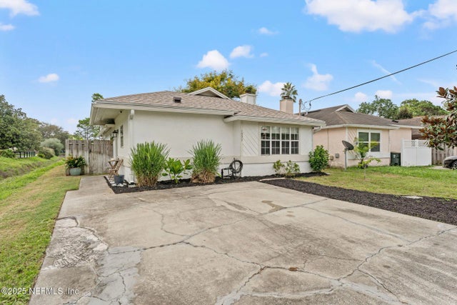 1093 Hibiscus Street, Atlantic Beach