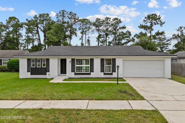 9126 Southwark Drive, Jacksonville