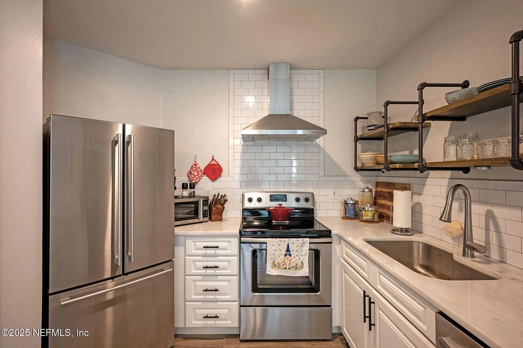 1655 The Greens Way 2812, Jacksonville Beach