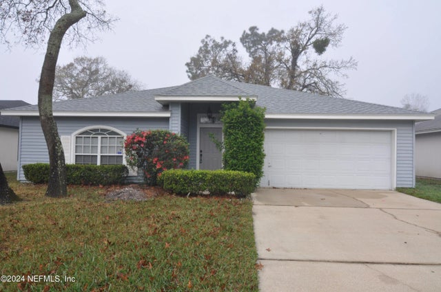 3336 Cancun Drive E, Jacksonville