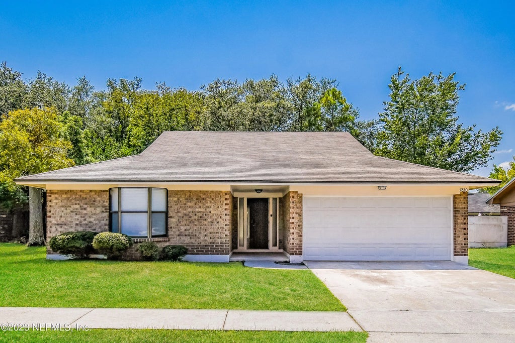 7850 Blank Drive N, Jacksonville