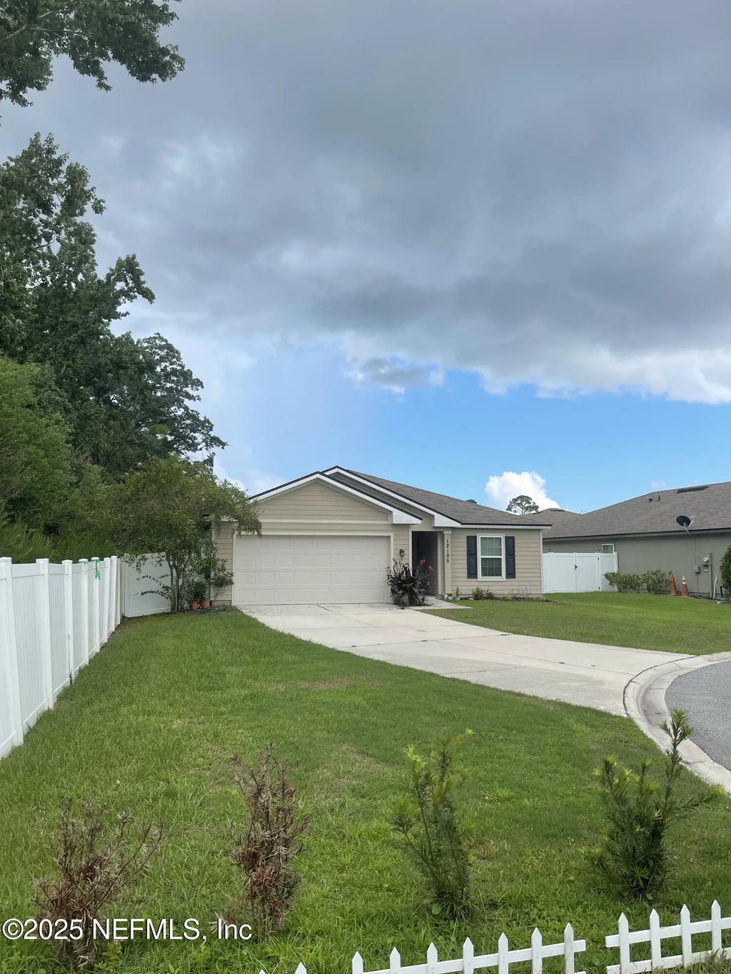 12195 Breeze Court, Jacksonville