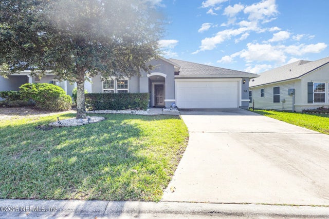 228 Amber Ridge Road, Jacksonville