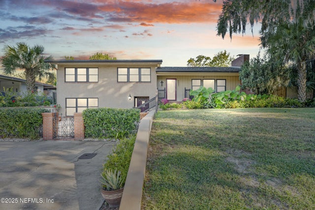 6037 Wateredge Drive S, Jacksonville