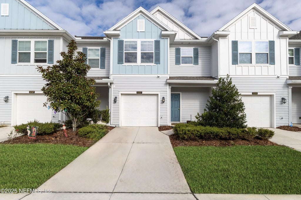 10307 Benson Lake Drive, Jacksonville