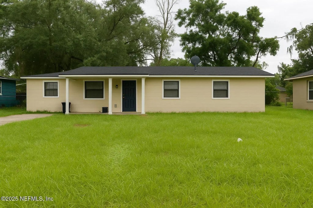 6926 Corday Road, Jacksonville