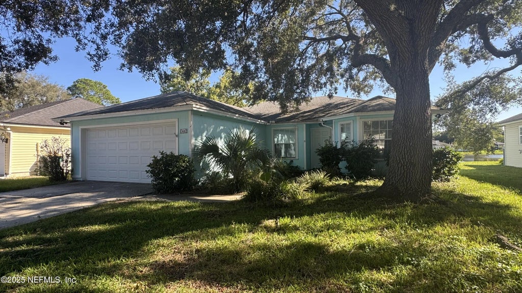 3696 N Barbizon Circle, Jacksonville