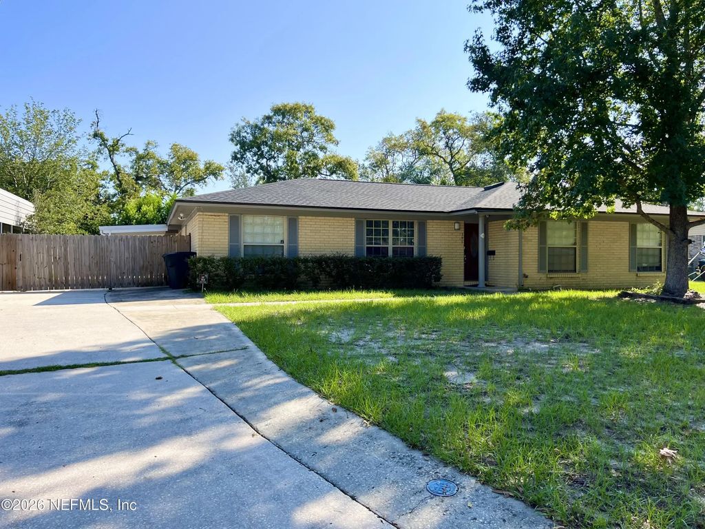 391 Blairmore Boulevard W, Orange Park