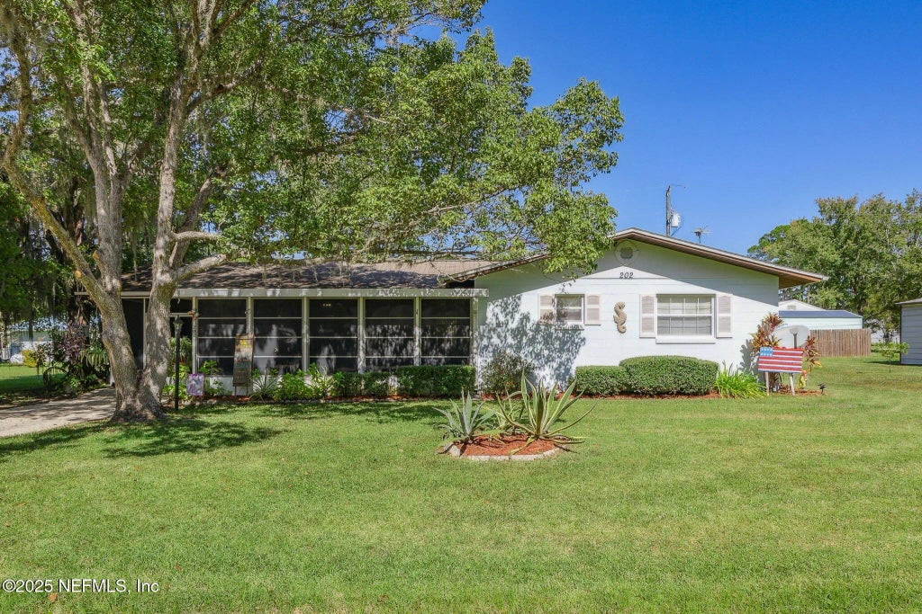 202 Park Avenue, Crescent City