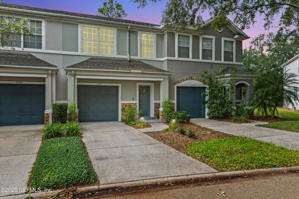 5747 Parkstone Crossing Drive, Jacksonville