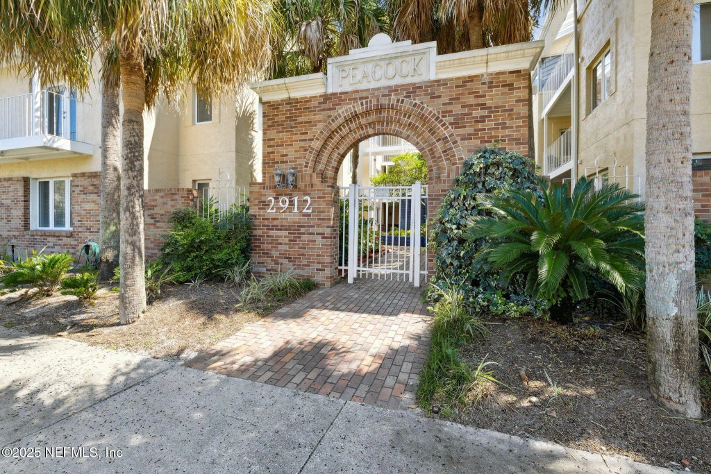 2912 St Johns Avenue 17, Jacksonville