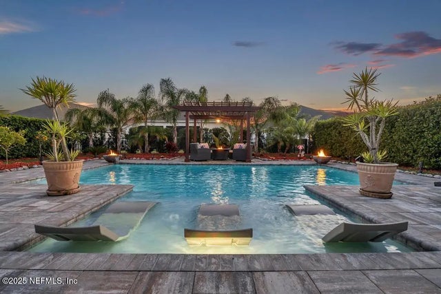 43 Pine Manor Drive, Jacksonville