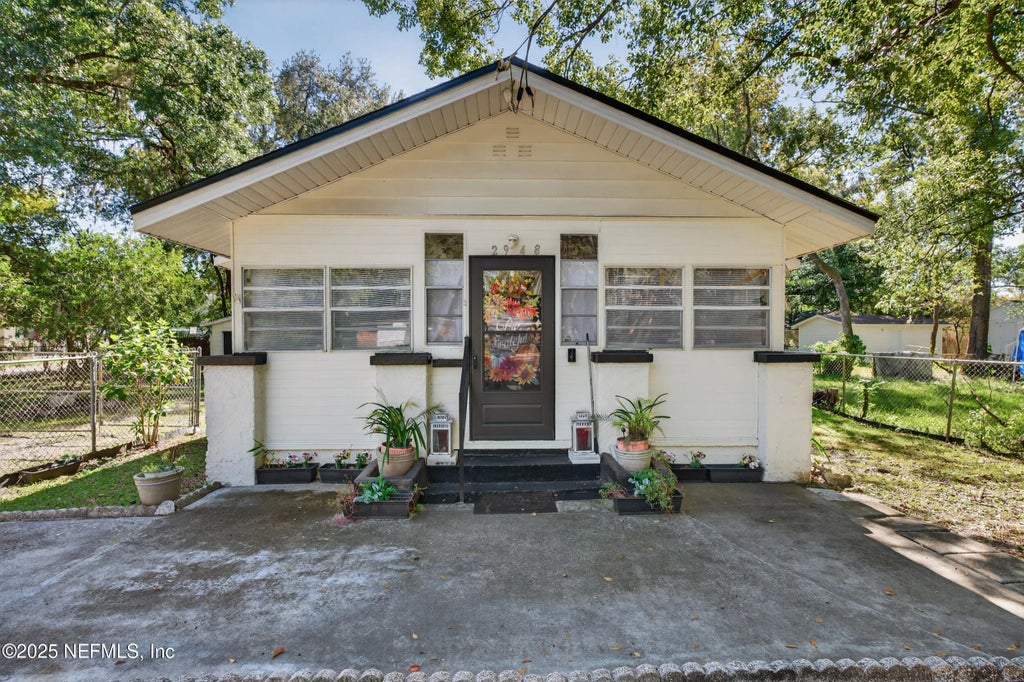 2948 W 1st Street, Jacksonville